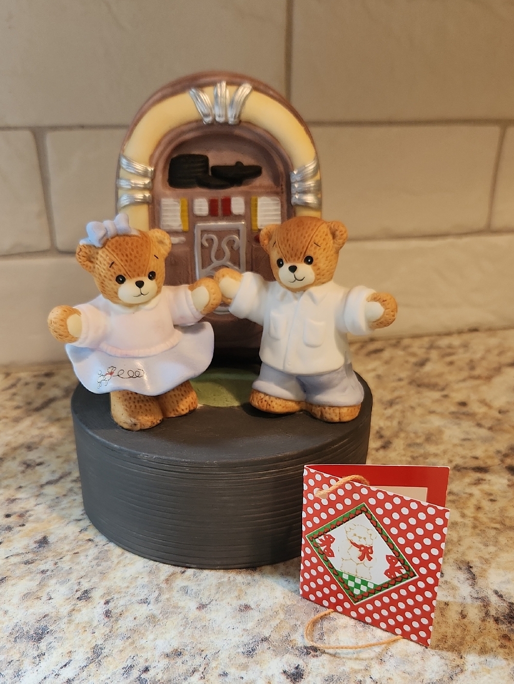 Vintage 1985 Enesco Lucy And Me Music Box "Blue Suede Shoes" With Tag